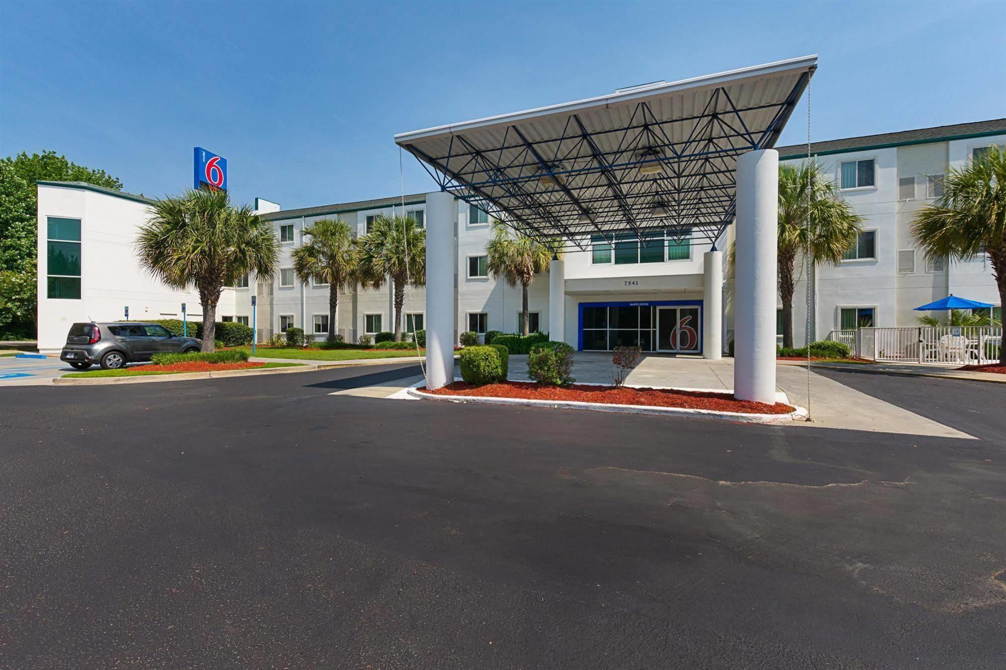 Motel 6-Columbia, Sc - Fort Jackson Area Eksteriør billede